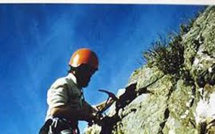 Nouvelle-Zélande: un corps congelé dans un glacier identifié après 40 ans