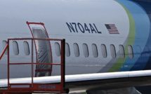 Incident 737 MAX: des boulons manquaient, selon l'enquête, qui met en cause Boeing