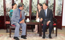 Visite officielle en Chine : Edouard Fritch rencontre le directeur de l’Aviation Civile, Li Jiaxiang,