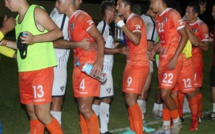 Football - Débuts victorieux pour Pirae et Dragon