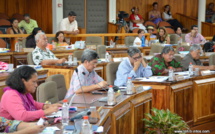 La machine Tapura en ordre de marche à l'Assemblée