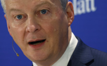 Déficit: Braun-Pivet rouvre le débat fiscal, Le Maire inflexible, Macron esquive