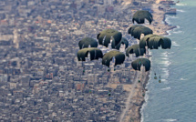Gaza: le Hamas demande l'arrêt du largage d'aide après des accidents mortels