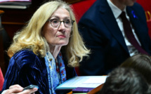 Menaces contre des lycées: environ 400 établissements visés via les messageries, selon Belloubet