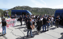 Corse: manifestation indépendantiste sur une route vers la villa de Gabriel Attal