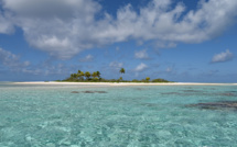 ​Huit mois en solitaire et pour la science aux Tuamotu