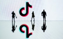 Inde: les fans de TikTok peinent à faire le deuil de l'application interdite