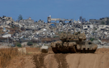 Des chars israéliens déployés à Rafah, l'accès humanitaire coupé à Gaza