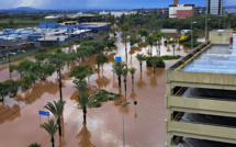 Inondations au Brésil: le ciel offre un répit, mais l'approvisionnement inquiète
