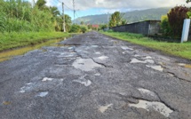 Ras les nids-de-poule à Taravao !