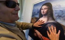 "Autorisation de toucher" : les musées espagnols ouvrent leurs portes aux aveugles