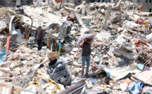 Israël bombarde la bande de Gaza du nord au sud