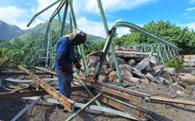 L'ancienne passerelle du PK 0 tire sa révérence