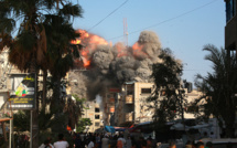 Israël cible le centre de Gaza, nouveaux efforts internationaux pour une trêve