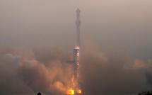 Le vaisseau spatial Starship de SpaceX réussit pour la première fois à amerrir