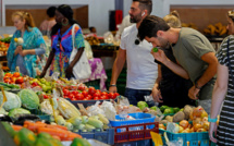 Sur le marché de Nouméa enfin rouvert, le malaise reste palpable
