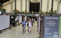 ​Législatives anticipées et commission à l’arrêt