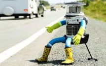 Le gentil petit robot autostoppeur retrouvé démembré