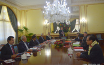 Pas de "grandes vacances" pour le gouvernement polynésien