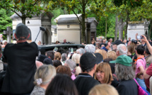 Les adieux, l'âme en peine, d'une génération à Françoise Hardy