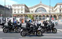 Photographe syrien blessé lors d'une manifestation à Paris: un commissaire de police mis en examen