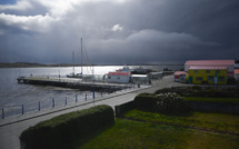 Naufrage au large des Malouines: neuf morts, les recherches suspendues