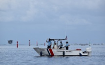 La brigade nautique veille sur l’Aranui et Hava’e