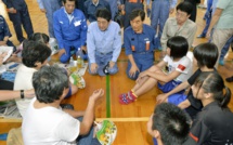 Inondations au Japon: le Premier ministre sur les lieux, les secours à la recherche des disparus