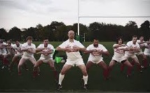 Mondial-2015: une parodie de haka anglaise tourne en dérision les All Blacks