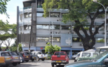 Sauvage agression devant la clinique Paofai : un homme entre la vie et la mort