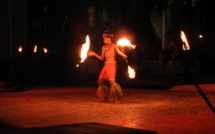 Tauarii Ani, 14 ans, sacré champion polynésien de la danse du couteau de feu !