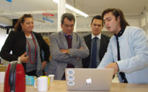 Économie sociale et solidaire : Édouard Fritch visite l’incubateur de Make Sense