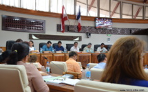 Orientations budgétaires : l'opposition fait déjà de la résistance