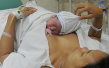 La mortalité maternelle presque divisée par deux en 25 ans (OMS)