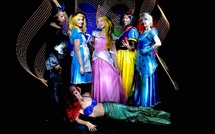 Rideau Rouge teintera 2025 d’humour et de poésie