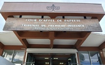 Pères et fils à la barre pour blanchiment