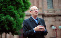 Décès du journaliste Jean-François Kahn, fondateur de Marianne et engagé au centre