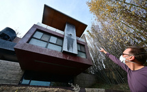 Rescapée des flammes, une maison anti-incendies offre des leçons pour reconstruire Los Angeles