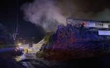 Violent incendie de l’entrepôt d’Agritech à Faa’a : le pire a été évité