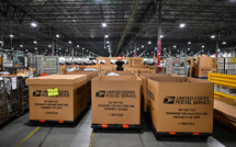 Revirement de la poste américaine sur les colis venant de Chine