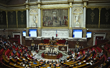 Assemblée : Bayrou surmonte deux motions de censure et fait adopter le budget de l'Etat