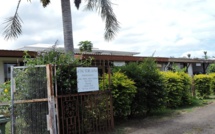 A Tauturu ia na garde son local rue Wallis