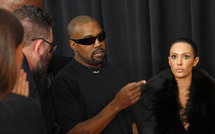 Le site web de Kanye West désactivé après la vente de t-shirts nazis