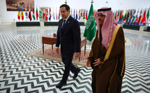 Russes et Américains conviennent à Ryad de nommer des négociateurs sur la guerre en Ukraine