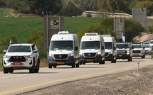 Netanyahu qualifie le Hamas de "monstre" après la remise des corps de quatre otages