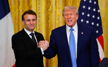 Macron met en garde Trump contre une "capitulation" forcée de l'Ukraine
