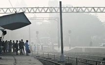 Pakistan: des séparatistes retiennent en otages 450 passagers d'un train