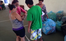 Des taies d'oreiller, des coussins et des couvertures pour les sinistrés de Mahina