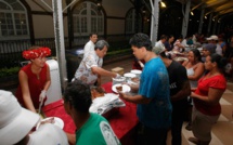 Repas à la présidence pour des personnes sans domicile fixe