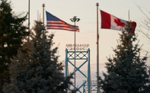 "Une question de principe": de nombreux Canadiens renoncent à voyager aux Etats-Unis